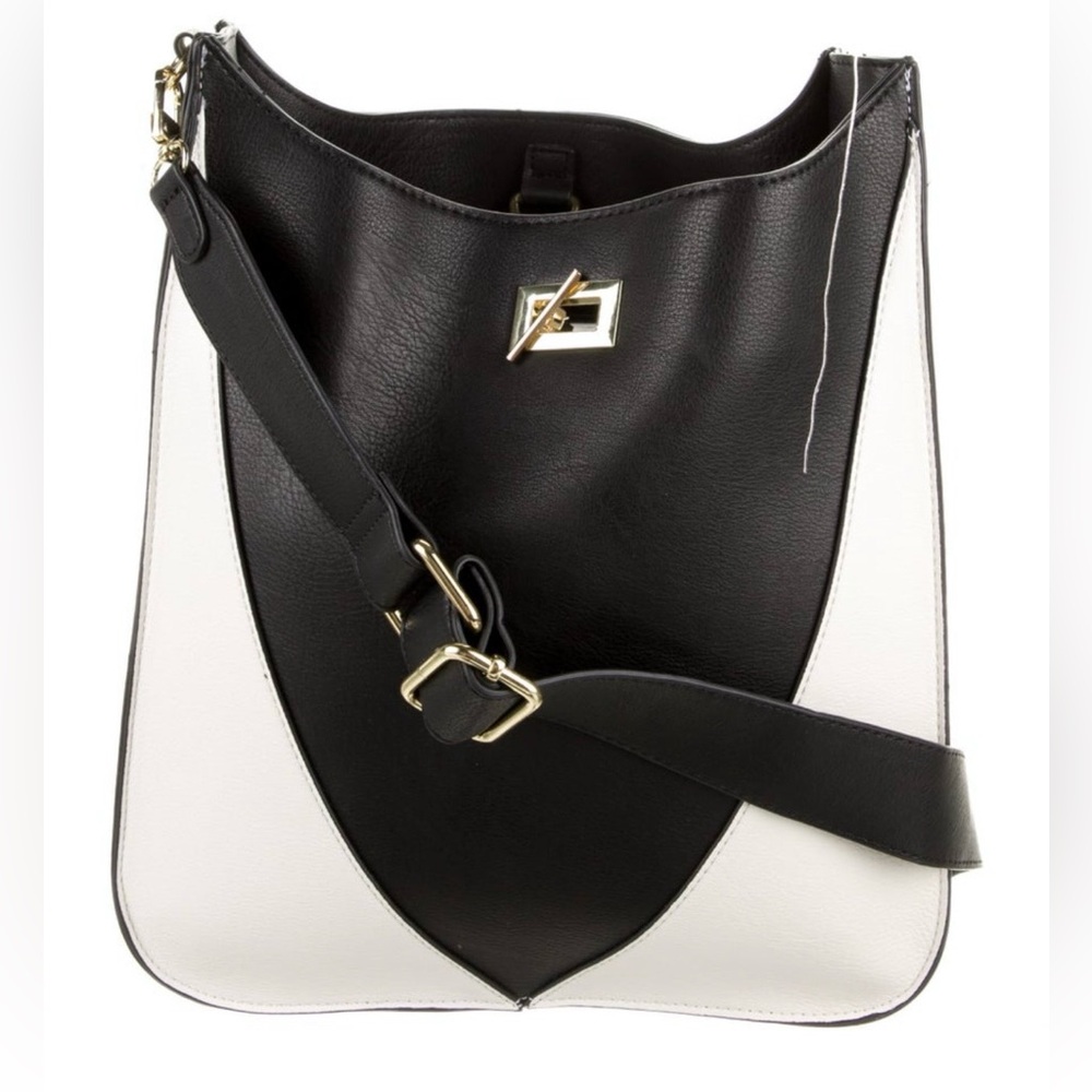 Neiman Marcus Black and White Shoulder Bag